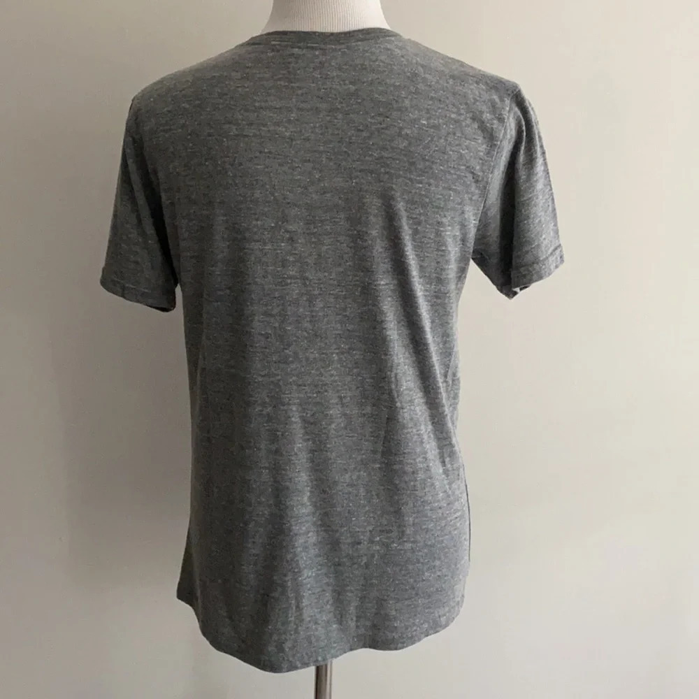 •Blue 84• Warner Bros. Studios Tee, Like New - Picture 6 of 10